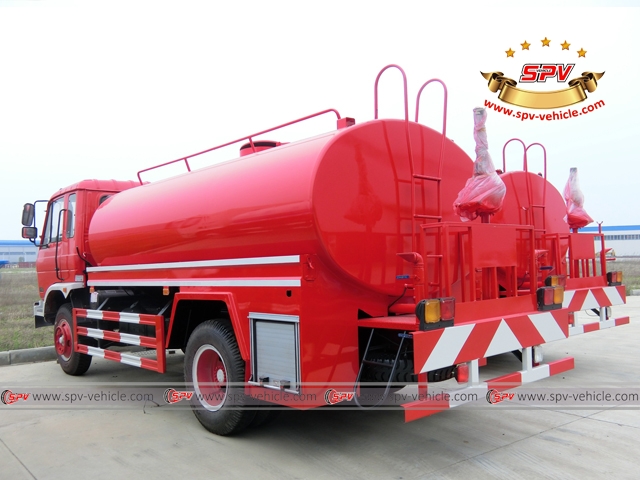 Left Back View of Fire Fighting Tanker - Dongfeng 
